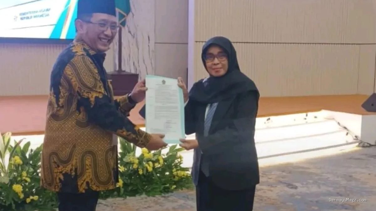 Uun Kurniasih Cetak Sejarah: Kepala KUA Perempuan Pertama Indramayu, 15 Pelopor Nasional