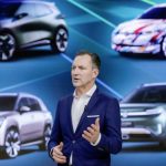 Volkswagen Bersiap Sambut Era Mobil Listrik Pasca PHK 50 Ribu Pekerja