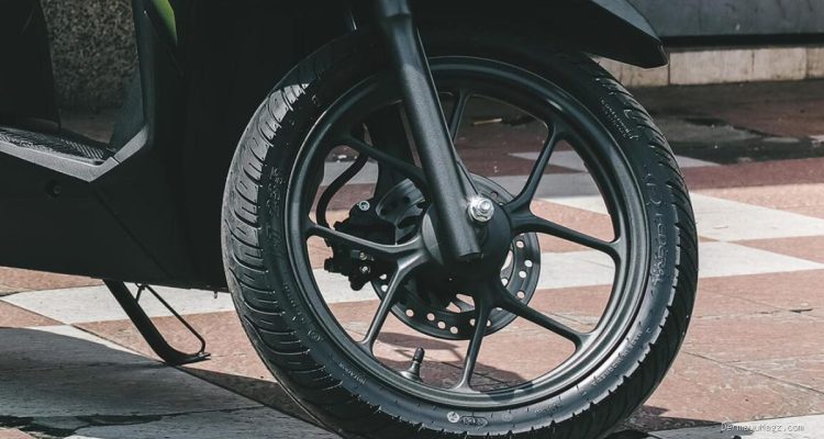 Bahaya Motor Bergoyang Akibat Ban Belakang