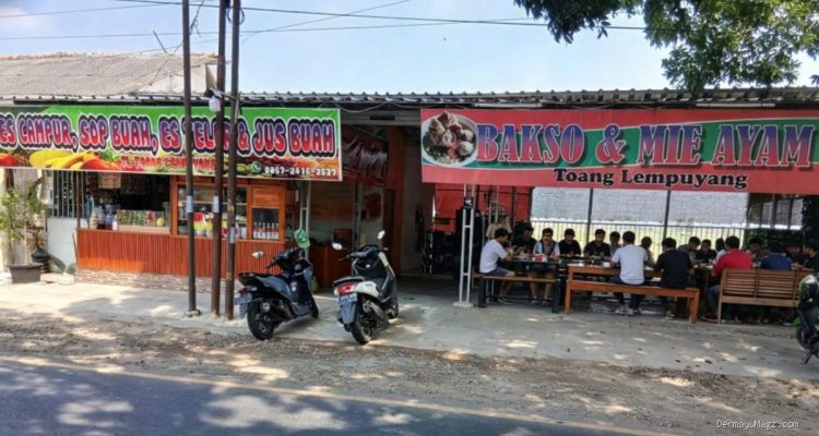 Bakso Mie Ayam Toang Lempunyang: 22 Varian Menu Murah Meriah