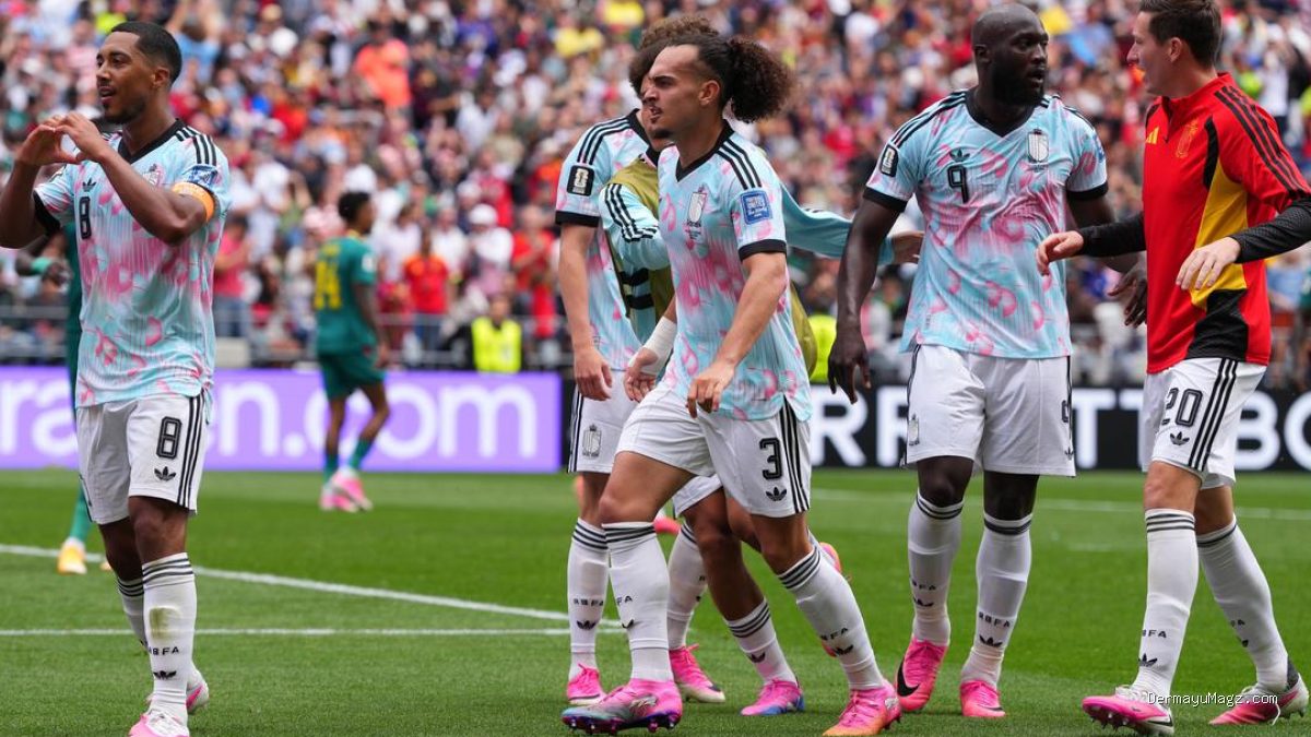Belgia Balikkan Keadaan Lawan Senegal