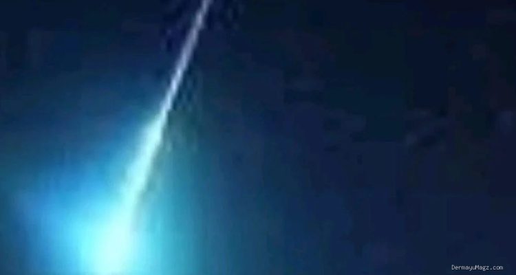 BRIN Ungkap Cahaya Biru Indramayu: Meteor Besar di Langit!