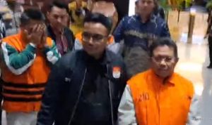 bupati-lombok-barat-resmi-ditahan-dengan-rompi-oranye-dan-tangan-terborgol-11399 Bupati Lombok Barat Resmi Ditahan dengan Rompi Oranye dan Tangan Terborgol
