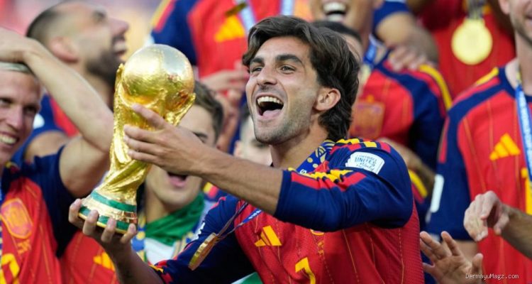 Cetak Sejarah, Timnas Spanyol Kawinkan Gelar Juara Piala Dunia Putra dan Putri