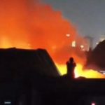 Detik-detik Kebakaran Ludeskan Lima Rumah di Palmerah