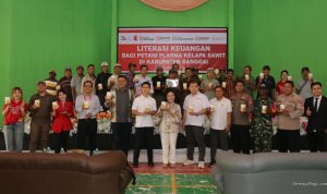 Edukasi Keuangan untuk Ratusan Petani Sawit Banggai