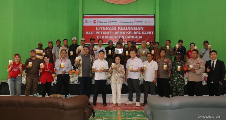 Edukasi Keuangan untuk Ratusan Petani Sawit Banggai