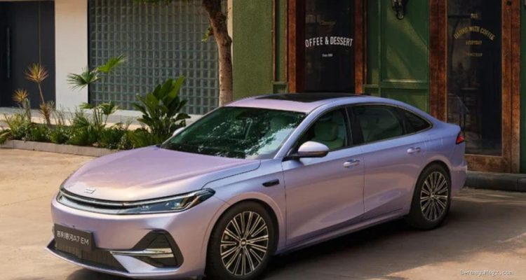 Geely Galaxy A7 Lampaui Batas Jarak Tempuh Rekor Dunia