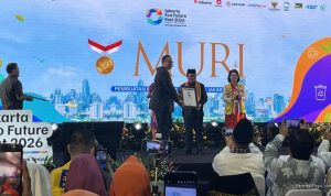 Gerakan Pengelolaan Sampah Jakarta Raih Rekor MURI