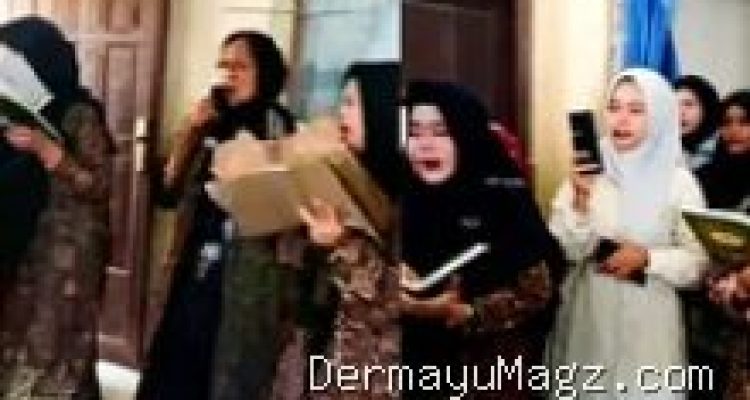 Indramayu Marhabanan di Kedungwungu, Tradisi Leluhur yang Terus Hidup di Tengah Masyarakat Indramayu 20 Juli 2026, 14:45 WIB