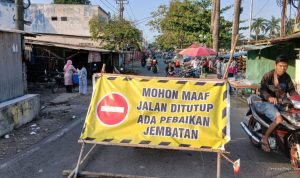 Jembatan Amblas Haurgeulis: Warga Terpaksa Putar Jauh, Pemkab Diminta Segera