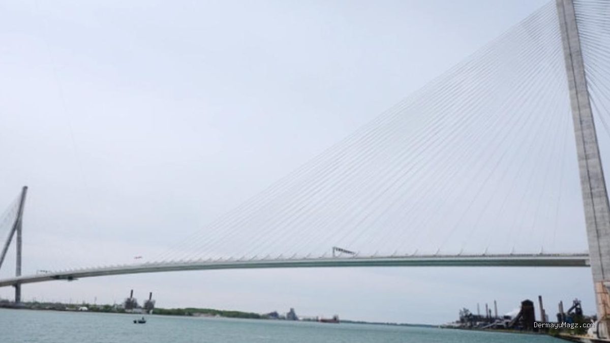 Jembatan Rp 82 Triliun Kanada-AS Resmi Beroperasi Meski Dihantui Tarif Trump