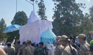 Jenazah Rachmat Gobel Dibawa Keranda Khas Gorontalo ke TMP Kalibata