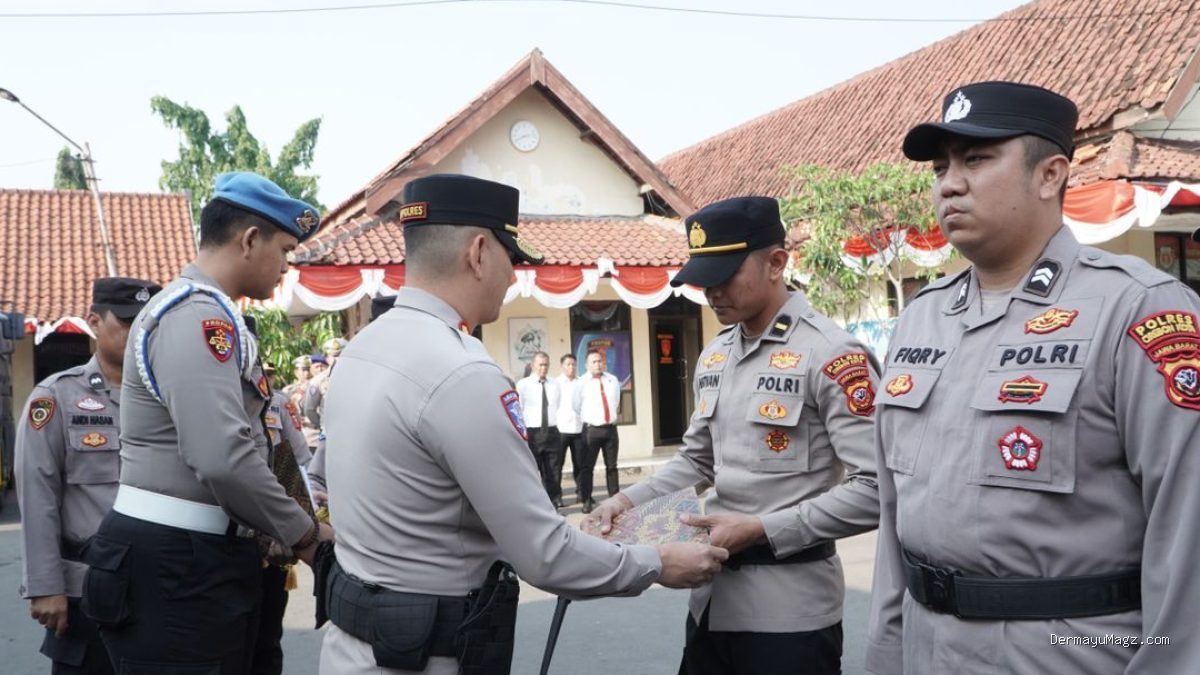 Kapolres Cirebon Kota: 51 Personel Berprestasi Raih Umrah!