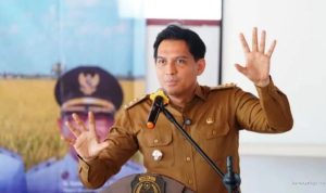 Lucky Latih 100 Operator Combine Harvester: Gempur Modernisasi Pangan Indramayu