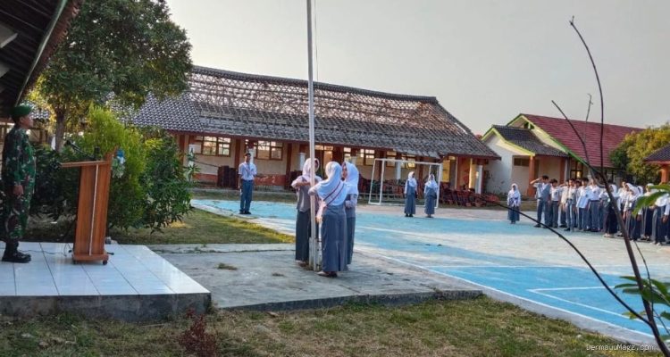 MPLS di SMAN 1 Lelea Hadirkan TNI, Beri Materi Edukatif Siswa