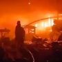 Pabrik Rumah Kayu Terbakar, 4 Damkar Indramayu Diterjunkan