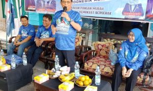 Pasar Murah HUT ke-25 Partai Demokrat di Indramayu Diserbu Warga