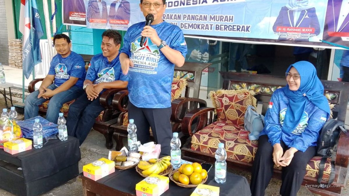 Pasar Murah HUT ke-25 Partai Demokrat di Indramayu Diserbu Warga