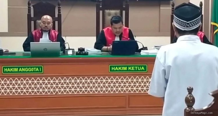 Pembunuhan Satu Keluarga Indramayu: Priyo Divonis Seumur Hidup, Ririn Ditunda