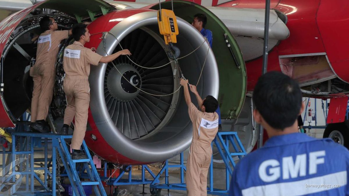 Pemerintah Hapus Bea Masuk Impor Suku Cadang Pesawat dan Bahan Baku LPG