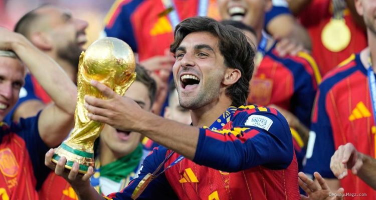 Peran Ferran Torres dalam Upaya Barcelona Merekrut Julian Alvarez
