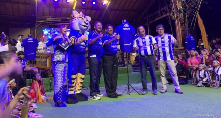 Persib Perkenalkan Mariano Peralta di Saung Angklung Udjo, Tonjolkan Nuansa Budaya