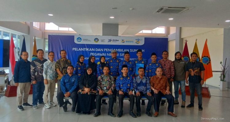 Polindra Lantik 6 CPNS Jadi PNS, Komitmen Tingkatkan Layanan Pendidikan