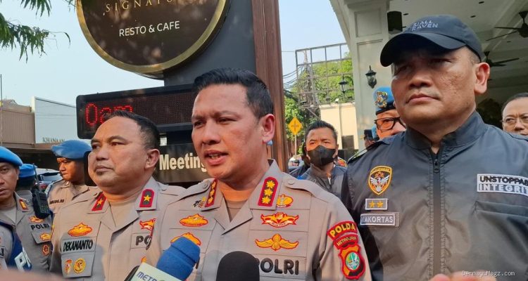 Polisi Geledah 8 Lokasi Terkait Kasus Korupsi di Jakarta