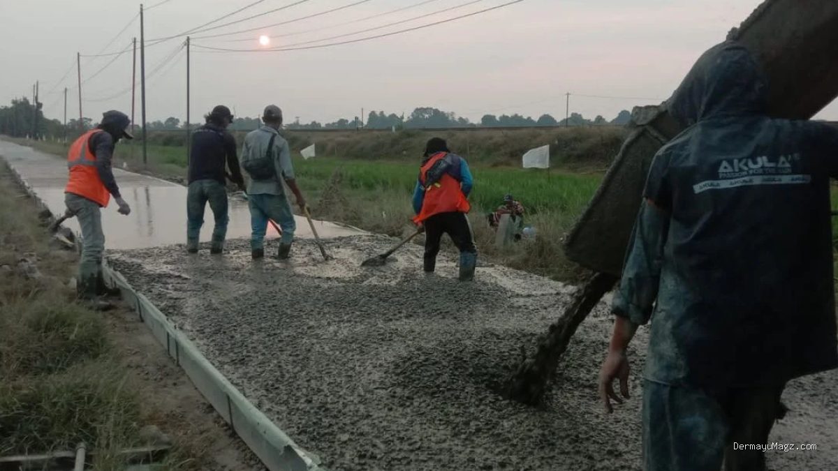 Proyek Siluman di Jalan Pesawahan Desa Sukamelang Indramayu?