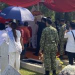 Rachmat Gobel Dimakamkan dengan Upacara Militer di Taman Makam Pahlawan Kalibata