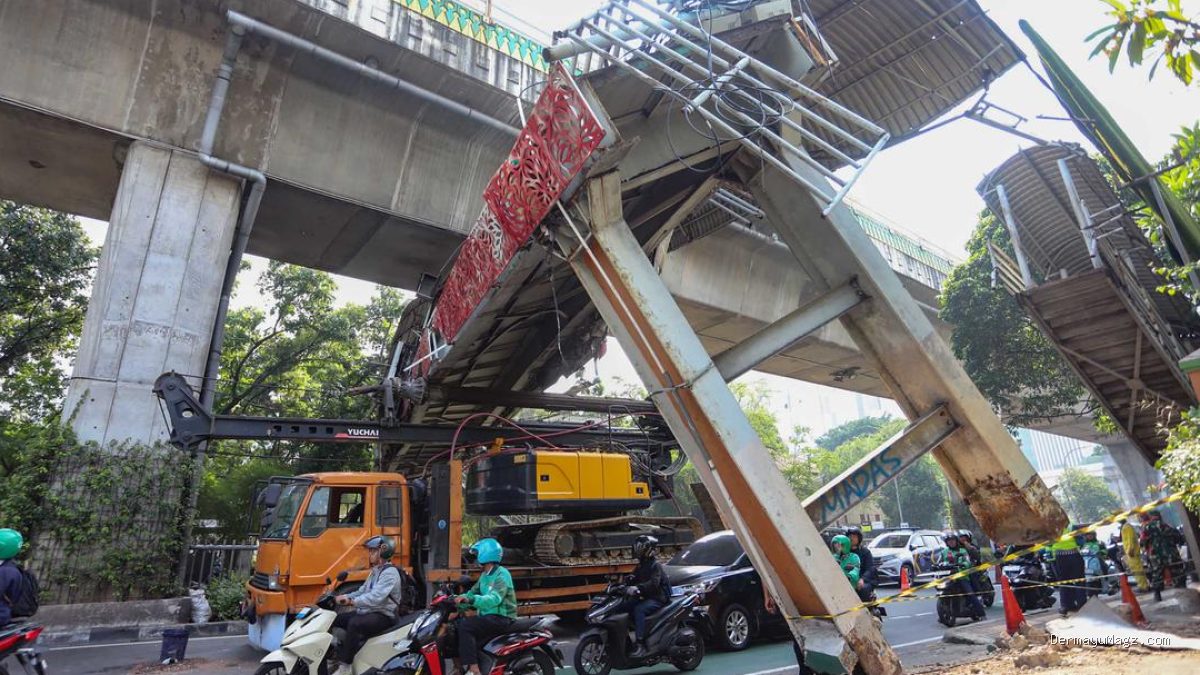 Rincian Biaya Pembangunan Kembali JPO Tendean
