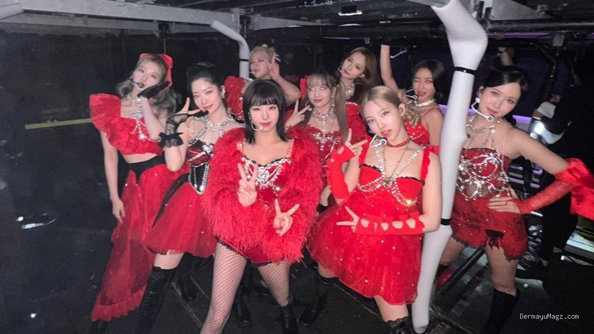 Rumor Tzuyu dan Chaeyoung TWICE Akan Pindah Agensi, JYP Masih Negosiasi Kontrak