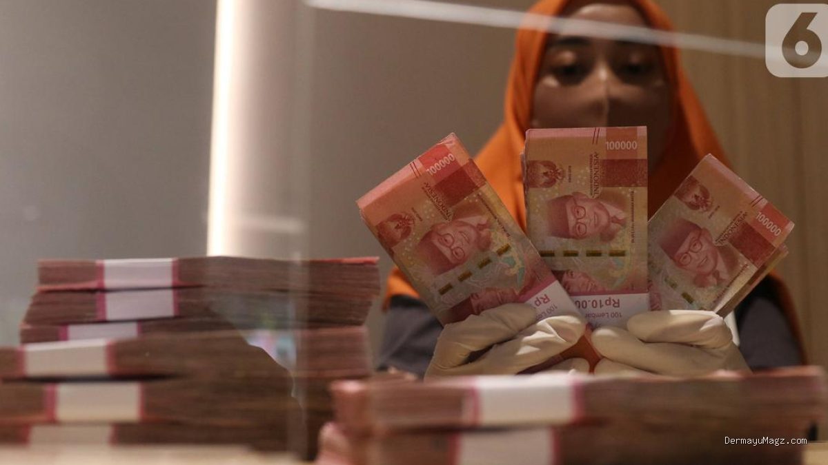 Rupiah Anjlok ke 18.000 per Dolar AS Akibat Konflik AS-Iran