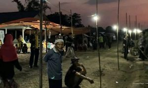 Santri Bandung Ciptakan Panel Surya Terangi Kampung Indramayu