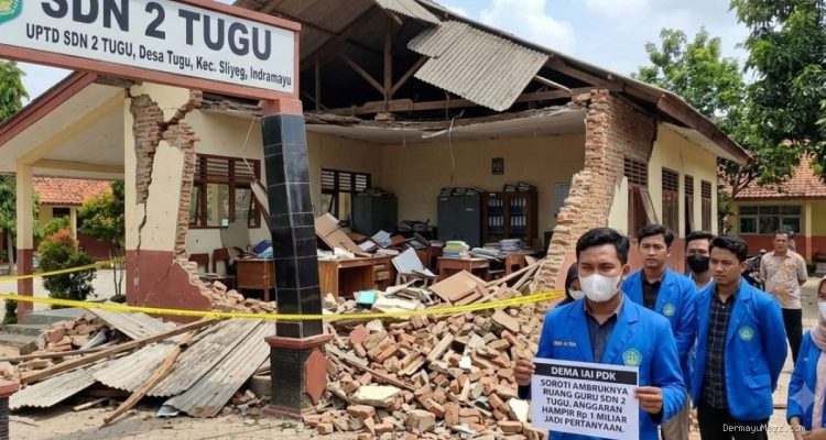 SDN 2 Tugu Ambruk, DEMA IAI PDK Desak Audit Dinas Pendidikan