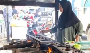 Surabi Gupak Karanganyar Indramayu: Legendaris, Antri Demi Cita Rasa Autentik