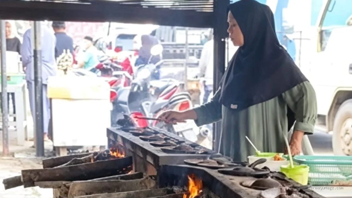 Surabi Gupak Karanganyar Indramayu: Legendaris, Antri Demi Cita Rasa Autentik