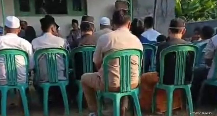 Tahlilan dan Doa Bersama di Desa Kaliwulu: Tradisi Warga Cirebon