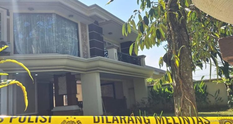 Temuan Emas dan Uang Tunai di Rumah Sentul