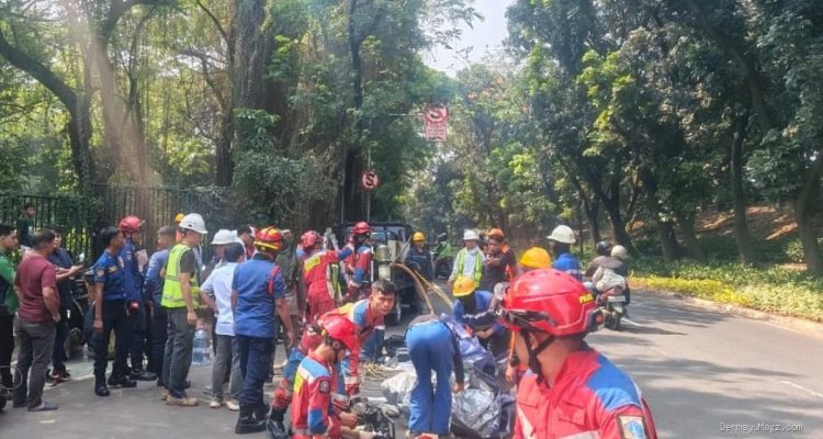 Tiga Pekerja Tewas Saat Membersihkan Sumur Bor di Gorong-gorong Jaktim