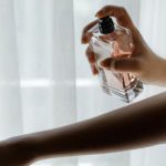 Tips Memakai Parfum agar Wanginya Tahan Lama Sepanjang Hari