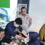 Warga Sekitar TPA Jatiwaringin Jalani Pemeriksaan Kesehatan, Dibagikan Obat dan Masker
