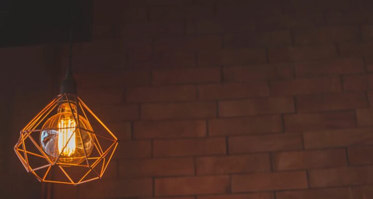 Photo by Dalila Dalprat via Pexels - 10 Ide Lampu Hias untuk Ciptakan Suasana Rumah Lebih Cozy