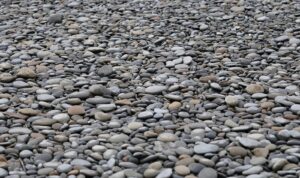 Photo by Veronika Andrews via Pexels - 10 Inspirasi Dekorasi Taman dengan Batu Alam yang Estetik