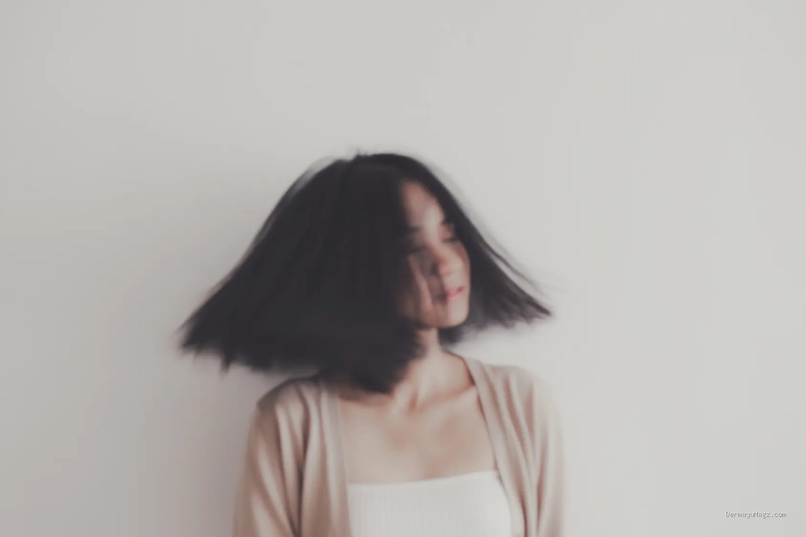 Photo by Bimbim Sindu via Pexels - 7 Inspirasi Gaya Rambut Pendek Wanita Modern yang Stylish