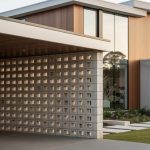 7 Model Carport Dinding Roster: Inspirasi Fasad Rumah Makin Elegan