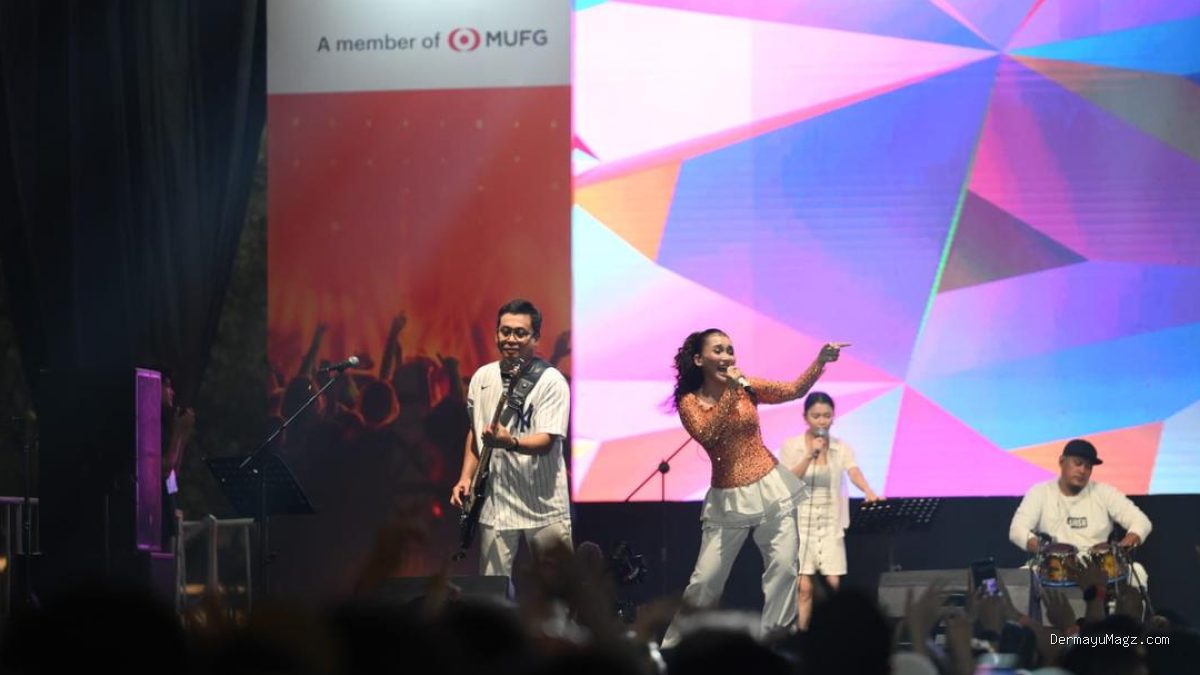 Ayu Ting Ting dan Hiroaki Kato Sukses Guncang Danamon Festival