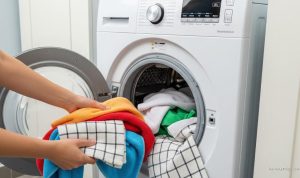 Bolehkah Mencuci Handuk Mandi dan Lap Dapur Bersamaan? Ini Risikonya