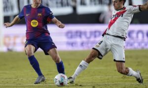 Frenkie de Jong Tolak Operasi, Barcelona Frustrasi Hadapi Cedera